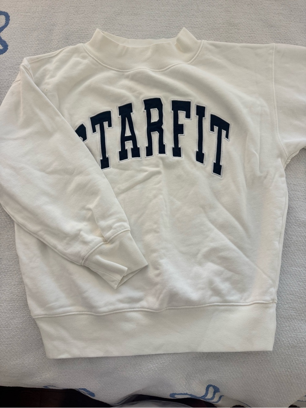 Starfit White Pullover Sweatshirt with Navy Appliqué